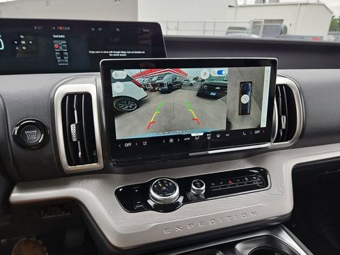 New 2026 Ford Expedition Max Active RWD image 24