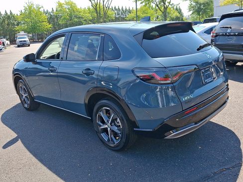 Certified 2024 Honda HR-V EX-L image 4