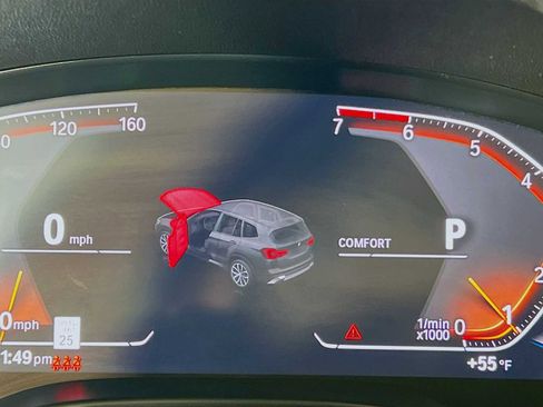 Used 2024 BMW X3 xDrive30i w/ Premium Package image 12