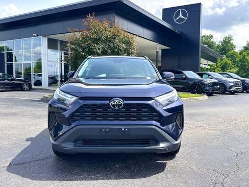 Used 2023 Toyota RAV4 XLE AWD/4WD image 3