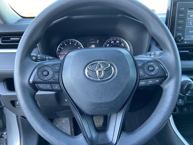Used 2021 Toyota RAV4 XLE FWD image 35