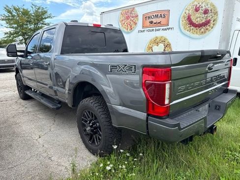 Used 2022 Ford F250 Lariat w/ Black Appearance Package AWD/4WD image 3