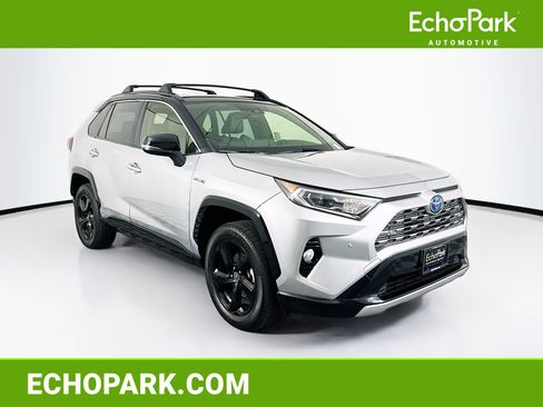 Used 2021 Toyota RAV4 XSE AWD/4WD image 1