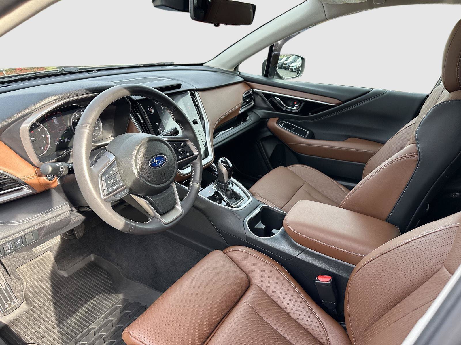 Used 2024 Subaru Outback Touring XT AWD/4WD image 32