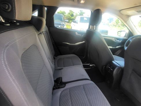 Used 2020 Ford Escape SE FWD image 15