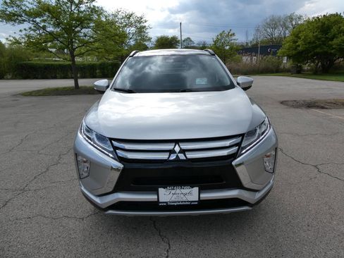 Used 2018 Mitsubishi Eclipse Cross SEL AWD/4WD image 2