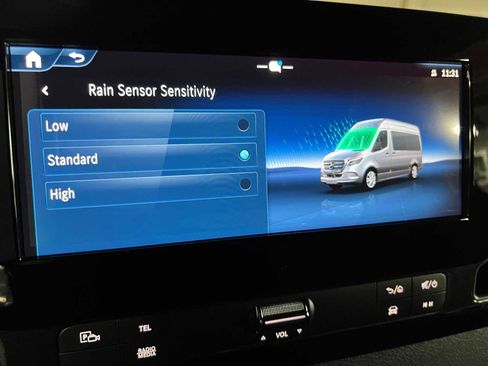 Used 2026 Mercedes-Benz Sprinter 2500 image 40