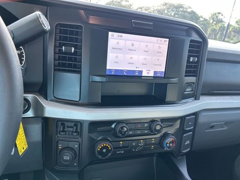 Used 2026 Ford F350 XLT image 30