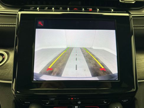 Used 2022 Jeep Grand Cherokee Limited w/ Trailer Tow Prep Group (B) image 24