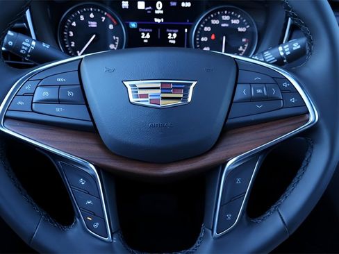 New 2026 Cadillac XT5 Premium Luxury w/ Driver Assist Package image 20