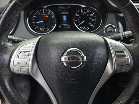 Used 2016 Nissan Rogue SL w/ SL Premium Package image 23