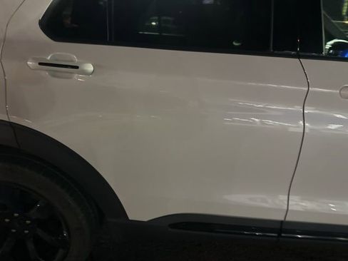 Used 2020 Ford Explorer ST w/ ST High-Performance Pack image 22