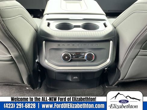 New 2025 Ford Expedition Max Active image 17