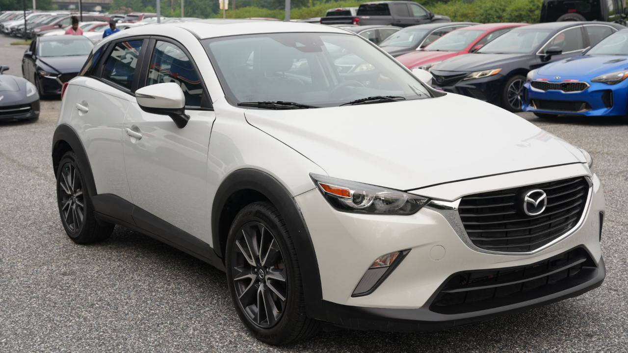 Used 2018 MAZDA CX-3 Touring w/ Preferred Equipment Package FWD image 3