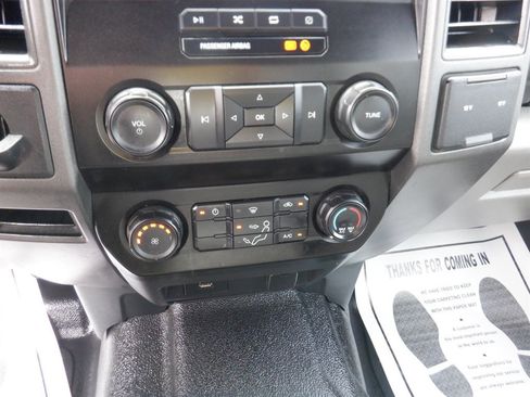 Used 2020 Ford F250 XL RWD image 12