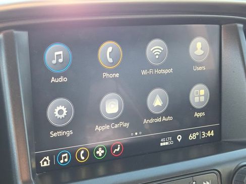 Used 2019 Chevrolet Colorado LT w/ Redline Special Edition image 13