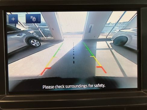 Used 2024 Ford F350 XLT image 21