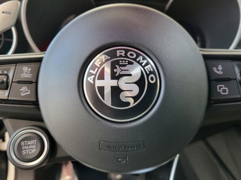 New 2025 Alfa Romeo Stelvio Sprint AWD/4WD image 50
