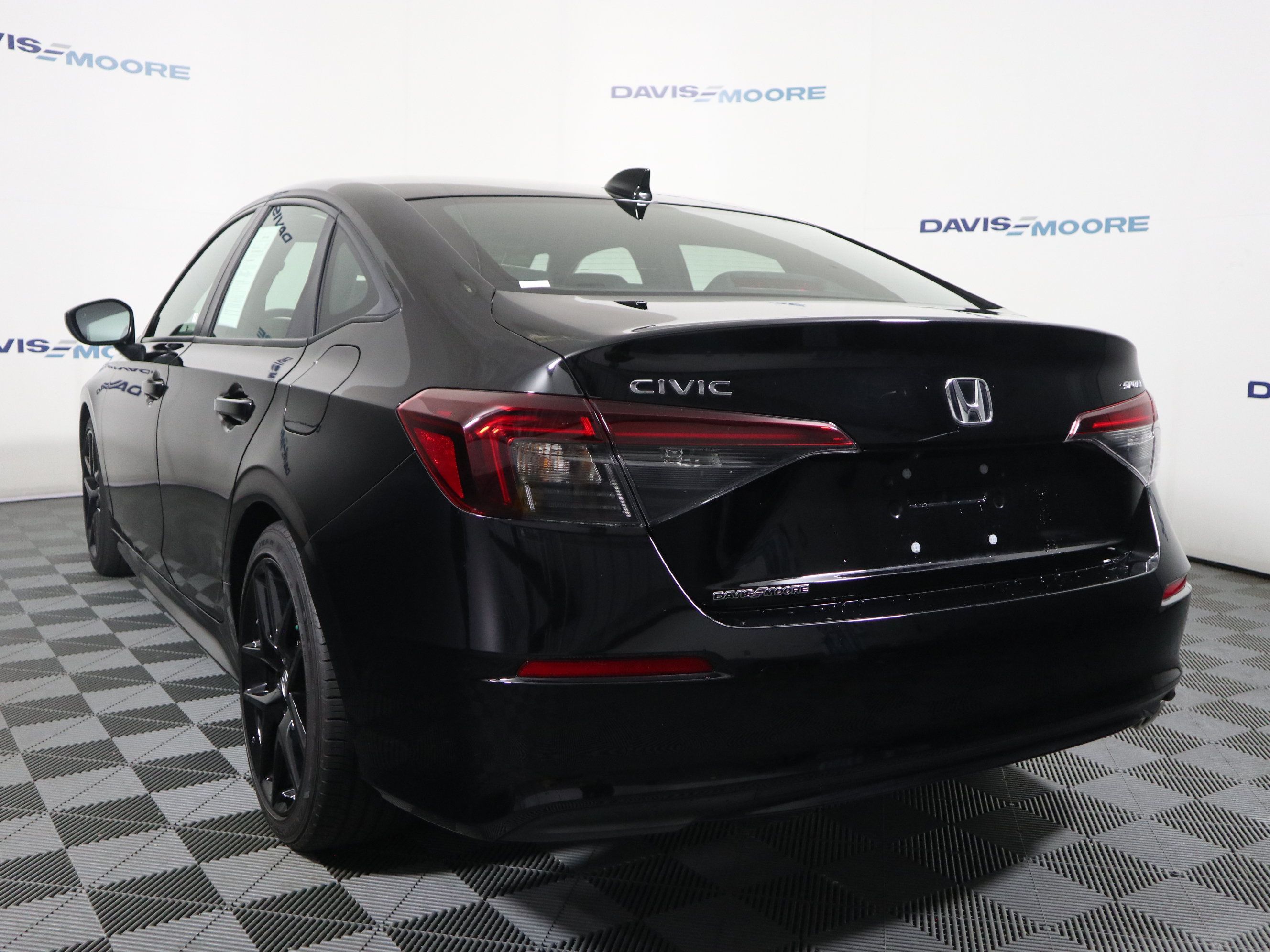 Used 2025 Honda Civic Sport image 9