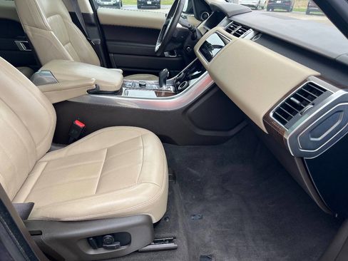 Used 2019 Land Rover Range Rover Sport HSE image 21