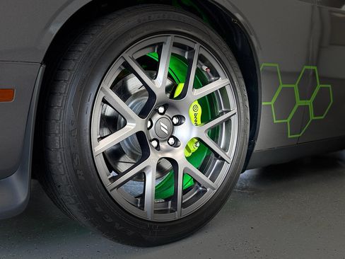 Used 2018 Dodge Challenger R/T Scat Pack RWD image 11
