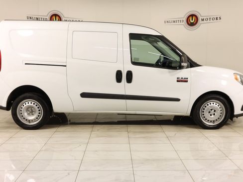 Used 2022 RAM ProMaster City Tradesman FWD image 2