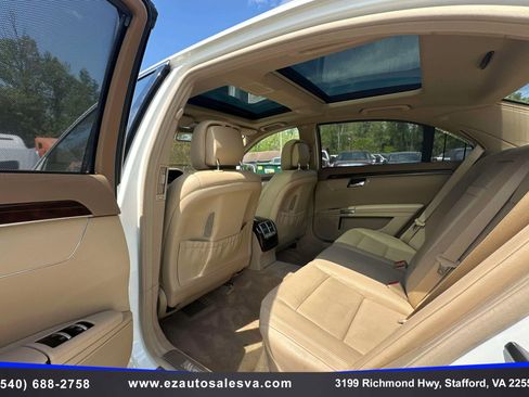 Used 2012 Mercedes-Benz S 550 4MATIC w/ Sport Pkg image 19