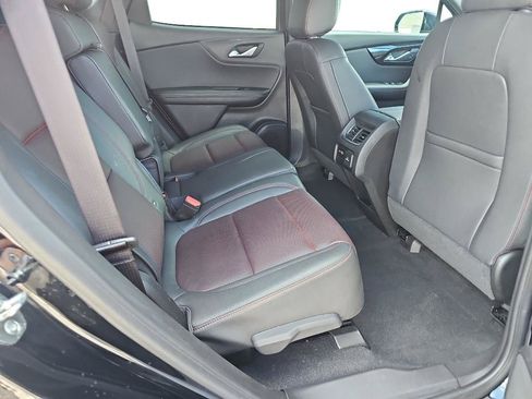 Used 2025 Chevrolet Blazer RS FWD image 11
