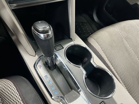 Used 2017 Chevrolet Equinox LT w/ Convenience Package image 17