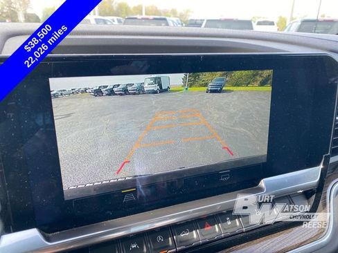 Used 2024 Chevrolet Silverado 1500 LT AWD/4WD image 25