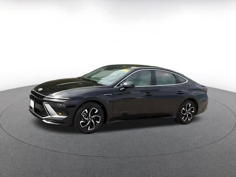 Used 2025 Hyundai Sonata SEL FWD image 7
