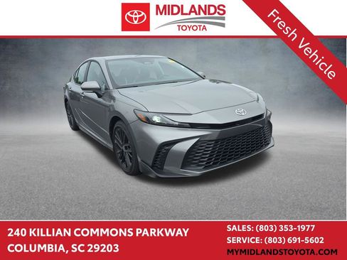 Used 2026 Toyota Camry SE w/ Multimedia Upgrade Package FWD image 1