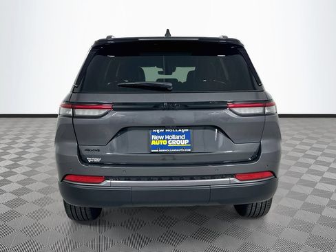 New 2026 Jeep Grand Cherokee Limited w/ Limited Altitude Package AWD/4WD image 6