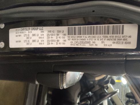 Used 2014 Jeep Cherokee Limited FWD image 33