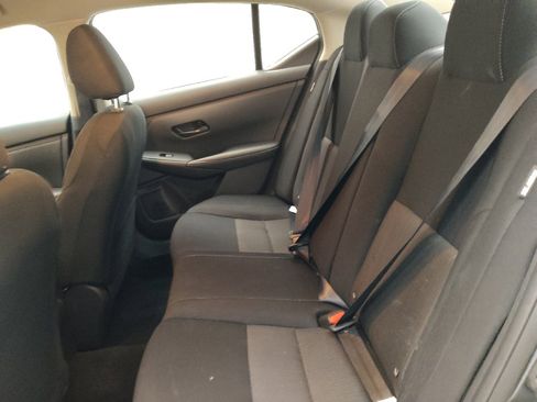Used 2025 Nissan Sentra SV FWD image 18
