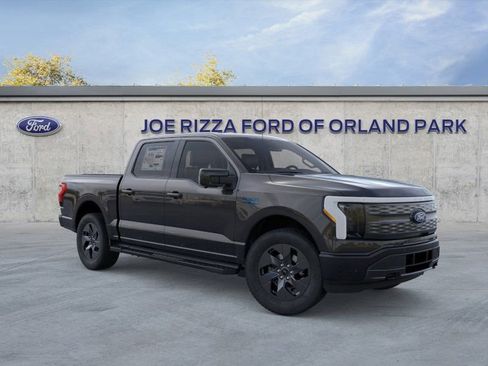 New 2025 Ford F150 Lightning Lariat image 7