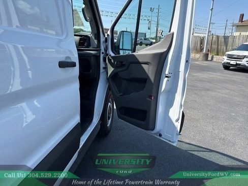 New 2025 Ford Transit 250 148 Medium Roof image 43