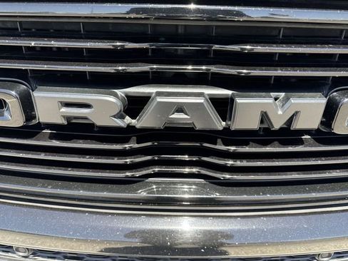 Used 2020 RAM 1500 Big Horn AWD/4WD image 30