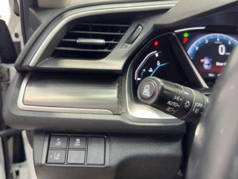 Used 2020 Honda Civic Touring image 35