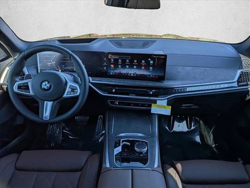 New 2026 BMW X5 xDrive40i w/ M Sport Package AWD/4WD image 16
