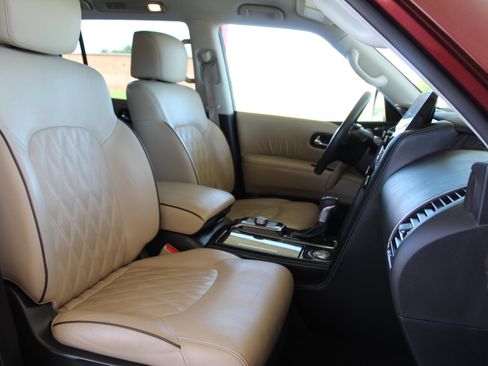 Used 2023 Nissan Armada Platinum w/ Captain's Chairs Package RWD image 13