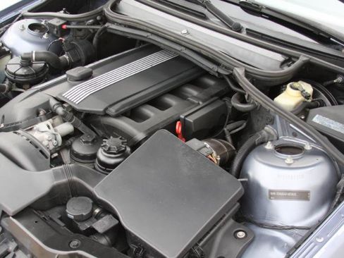 Used 2004 BMW 325Ci Convertible RWD image 37