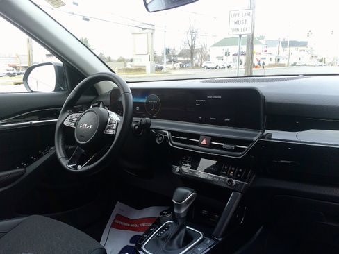 Used 2024 Kia Seltos S AWD/4WD image 24