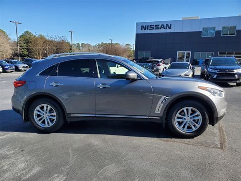 Used 2012 INFINITI FX35 2WD w/ Premium Pkg image 2