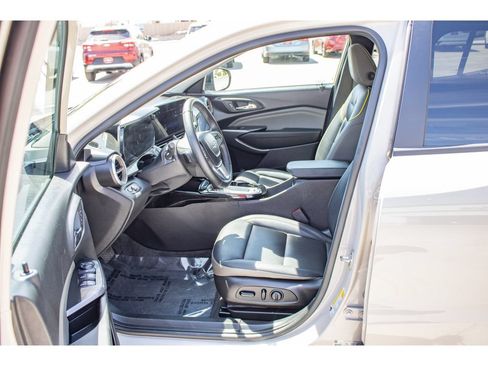 Used 2026 Chevrolet Trax ACTIV w/ Driver Confidence Package FWD image 27