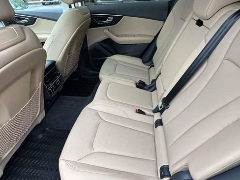 Used 2023 Audi Q8 Premium Plus image 15