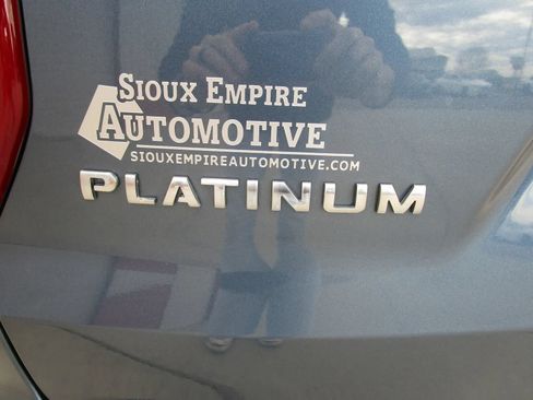 Used 2018 Ford Explorer Platinum AWD/4WD image 21