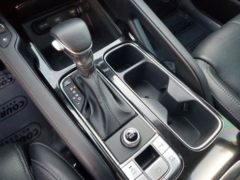 Certified 2020 Kia Telluride SX image 25