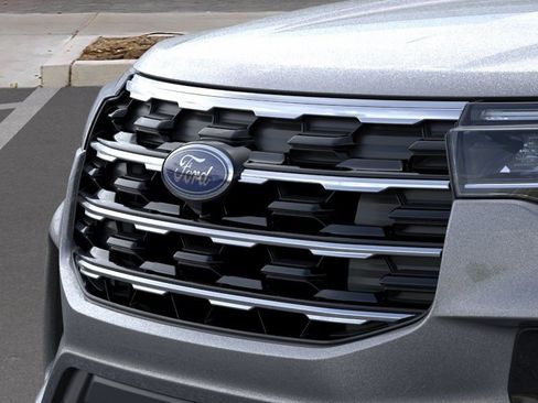 New 2026 Ford Explorer Active w/ Active Comfort Package RWD image 17