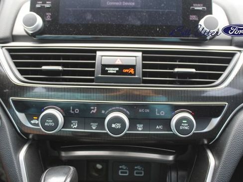 Used 2022 Honda Accord Sport image 17